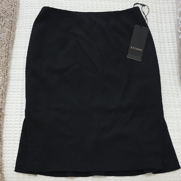 NWT Escada Women's Black Midi Skirt Size 36